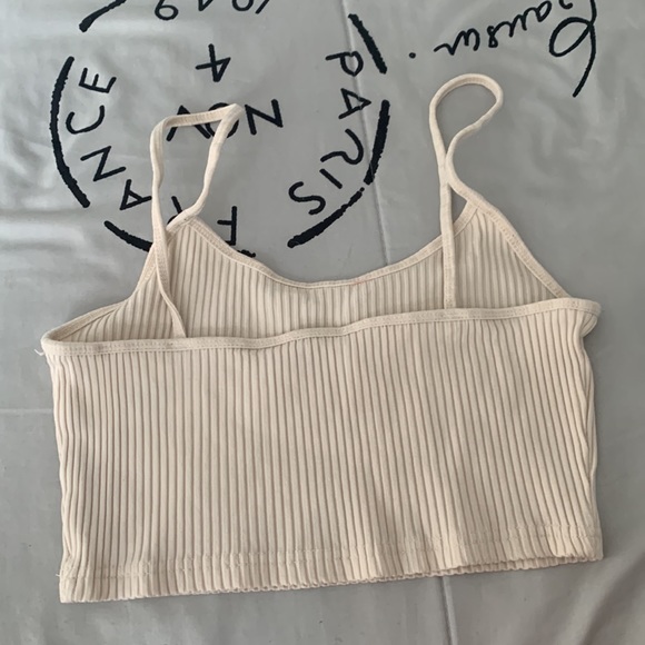 Aritzia Tank Top - Picture 2 of 3
